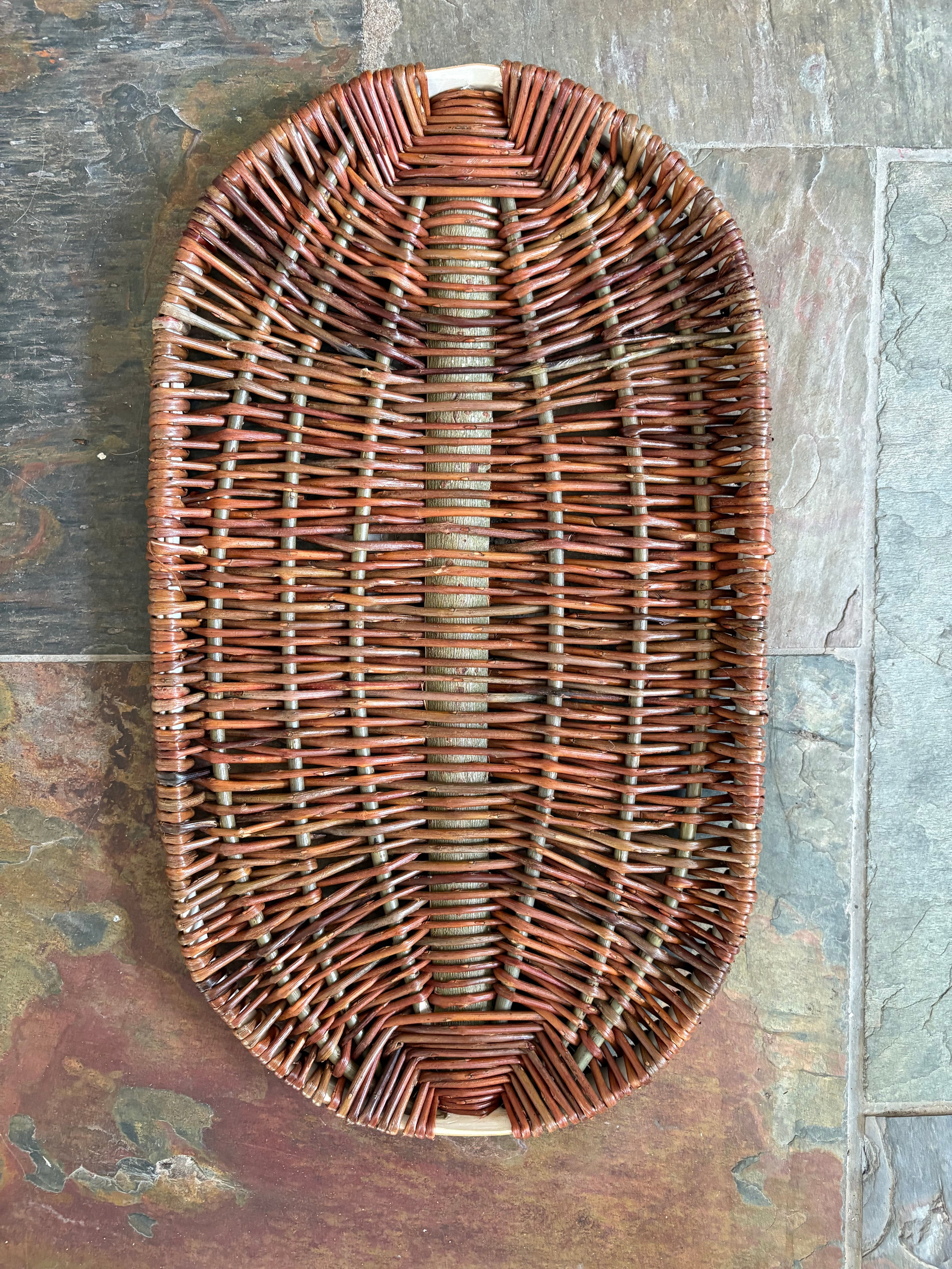 Oval Flat Willow Tray