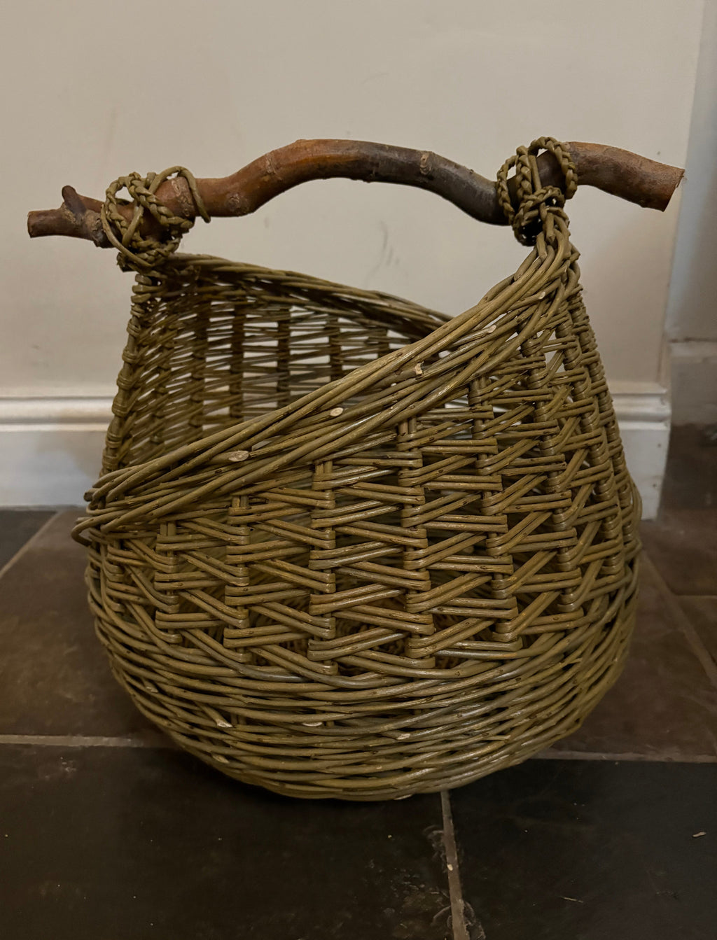 Willow Tulip Basket