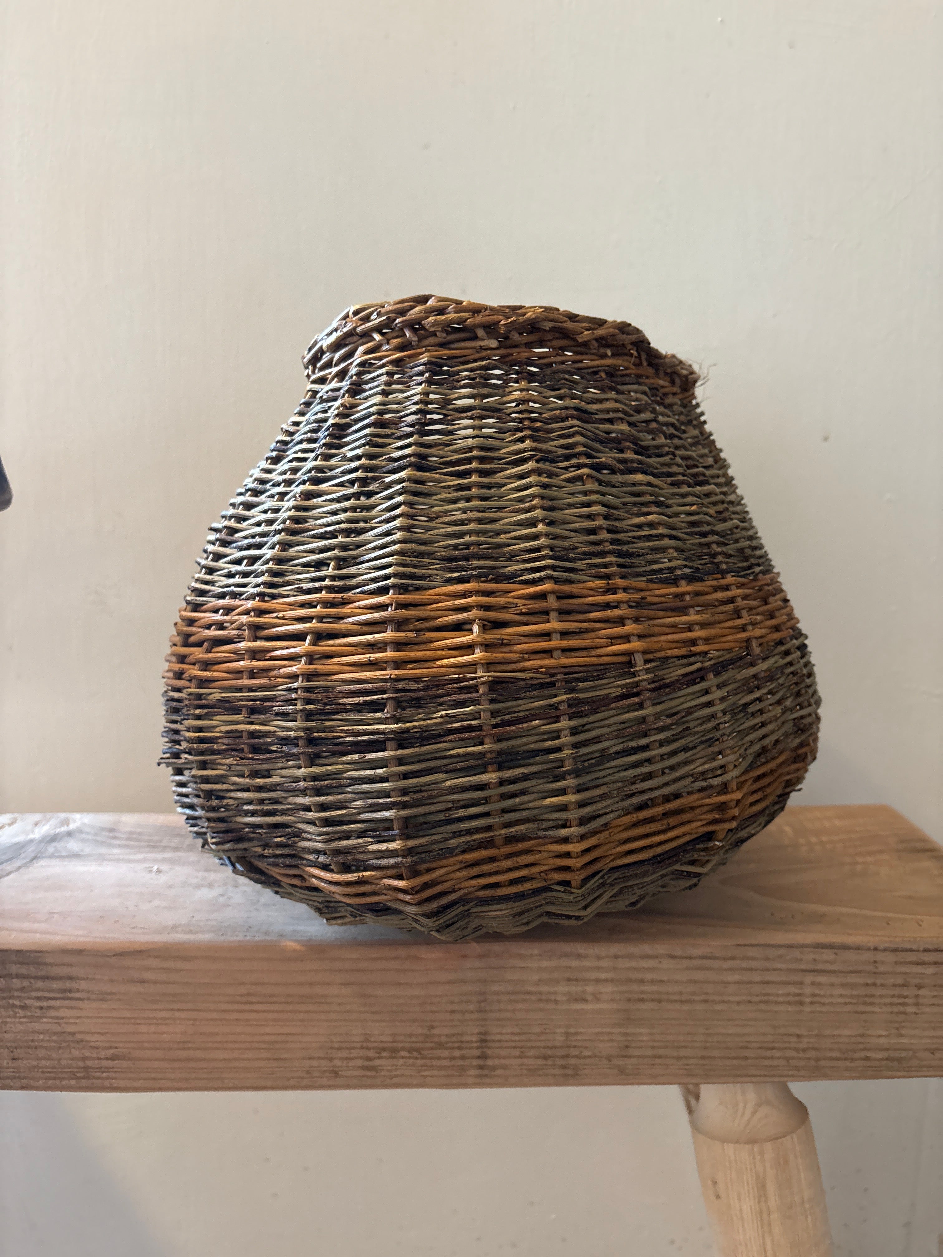 Medium Organic Basket